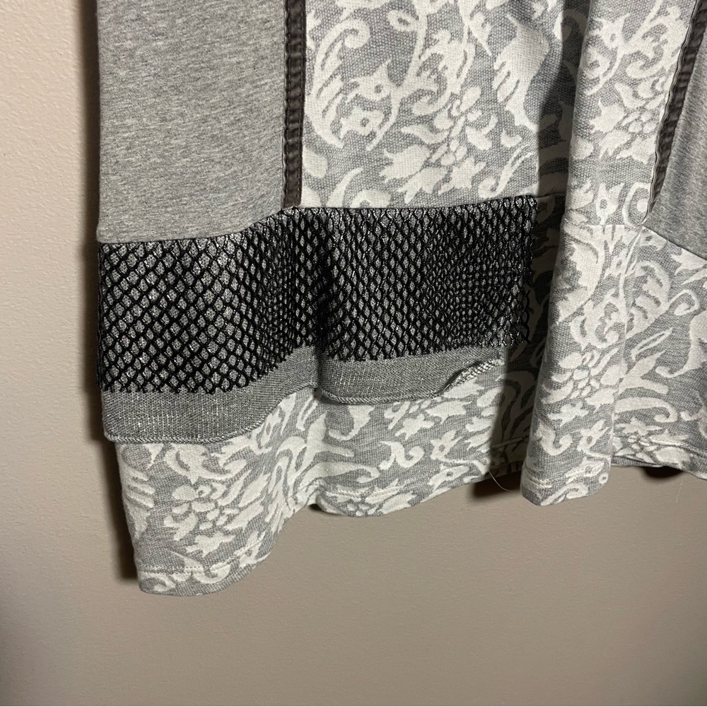 Dolcezza Tunic Long Sleeve top - Picture 3 of 6